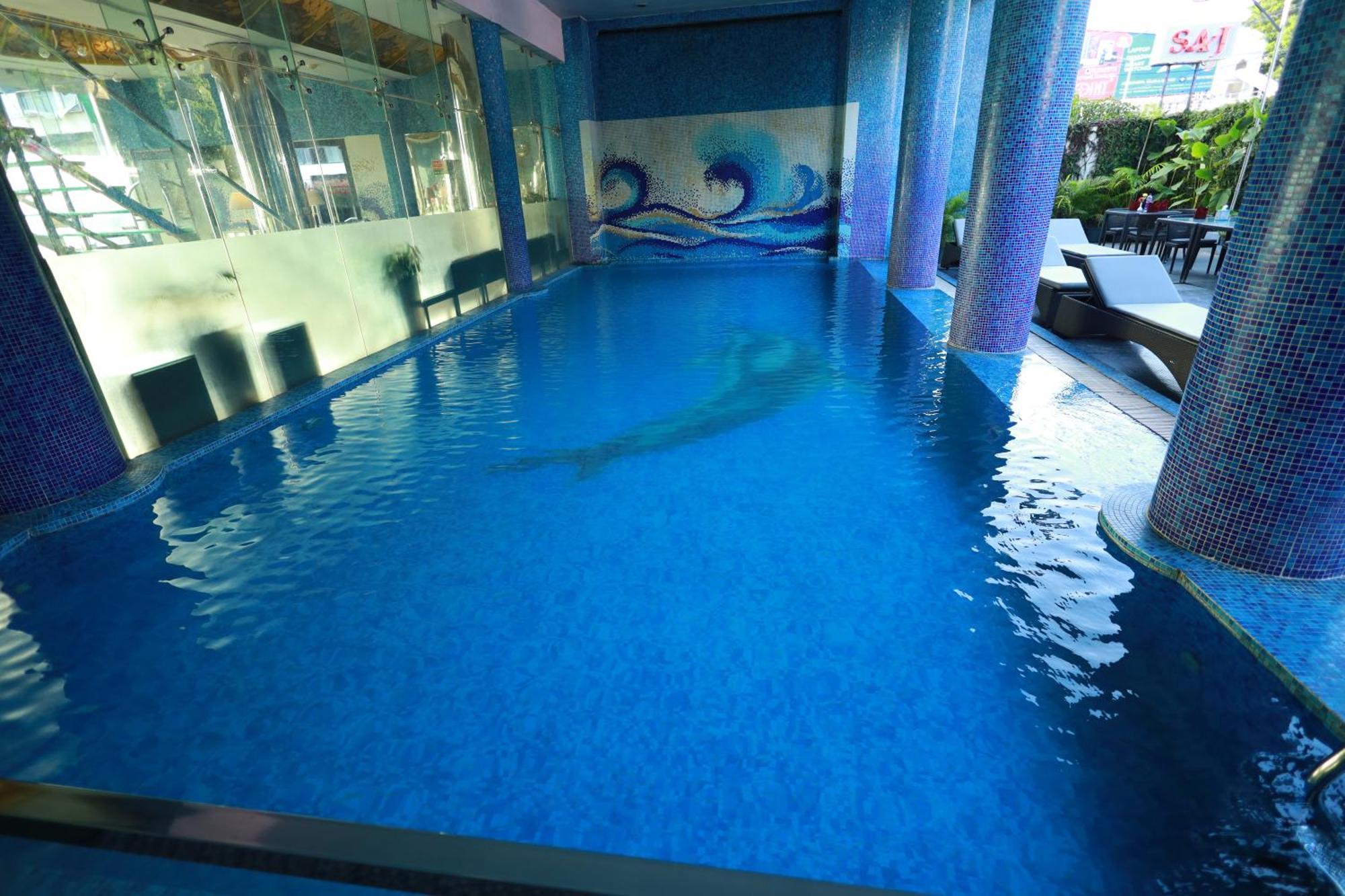 Saj Luciya -A Classified 4 Star Hotel Тривандрум Экстерьер фото
