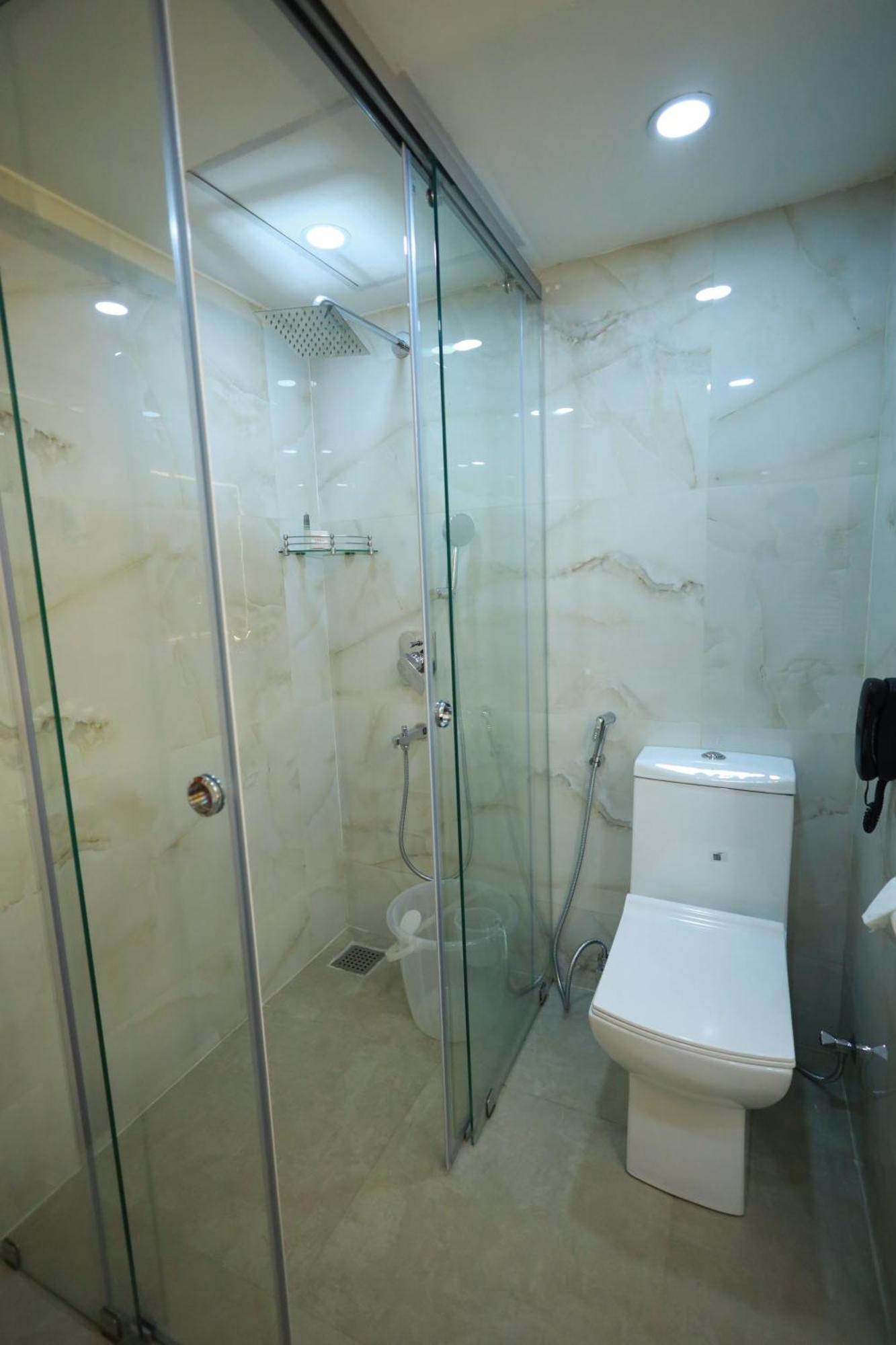 Saj Luciya -A Classified 4 Star Hotel Тривандрум Экстерьер фото